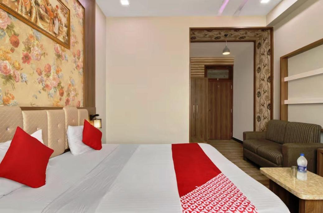 Hotel Badam Palace Udaipur Esterno foto