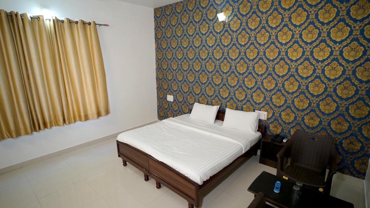 Hotel Badam Palace Udaipur Esterno foto