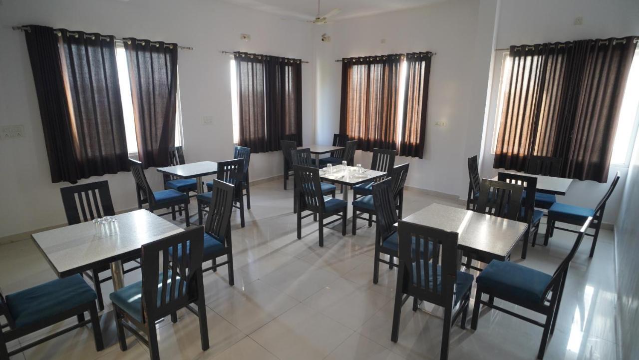 Hotel Badam Palace Udaipur Esterno foto